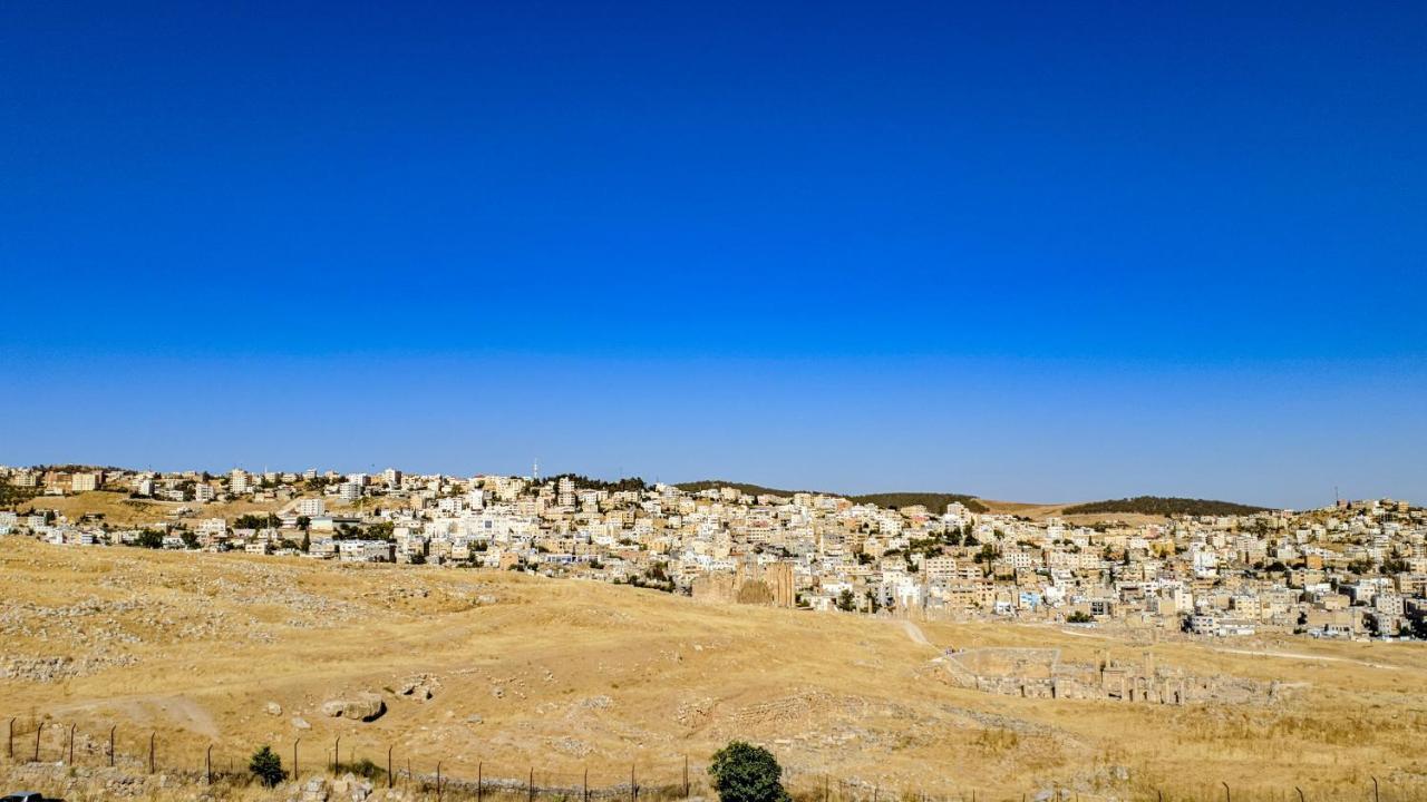 Bed and Breakfast Full Panorama Jerash Dżarasz Zewnętrze zdjęcie