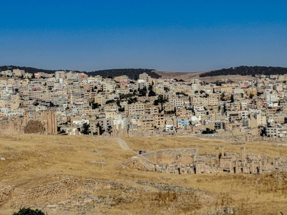 Bed and Breakfast Full Panorama Jerash Dżarasz Zewnętrze zdjęcie